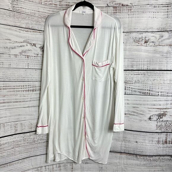 Marigot pj Womens size Medium Sleep shirt Button Up White pink Trim Model Blend - Picture 1 of 11